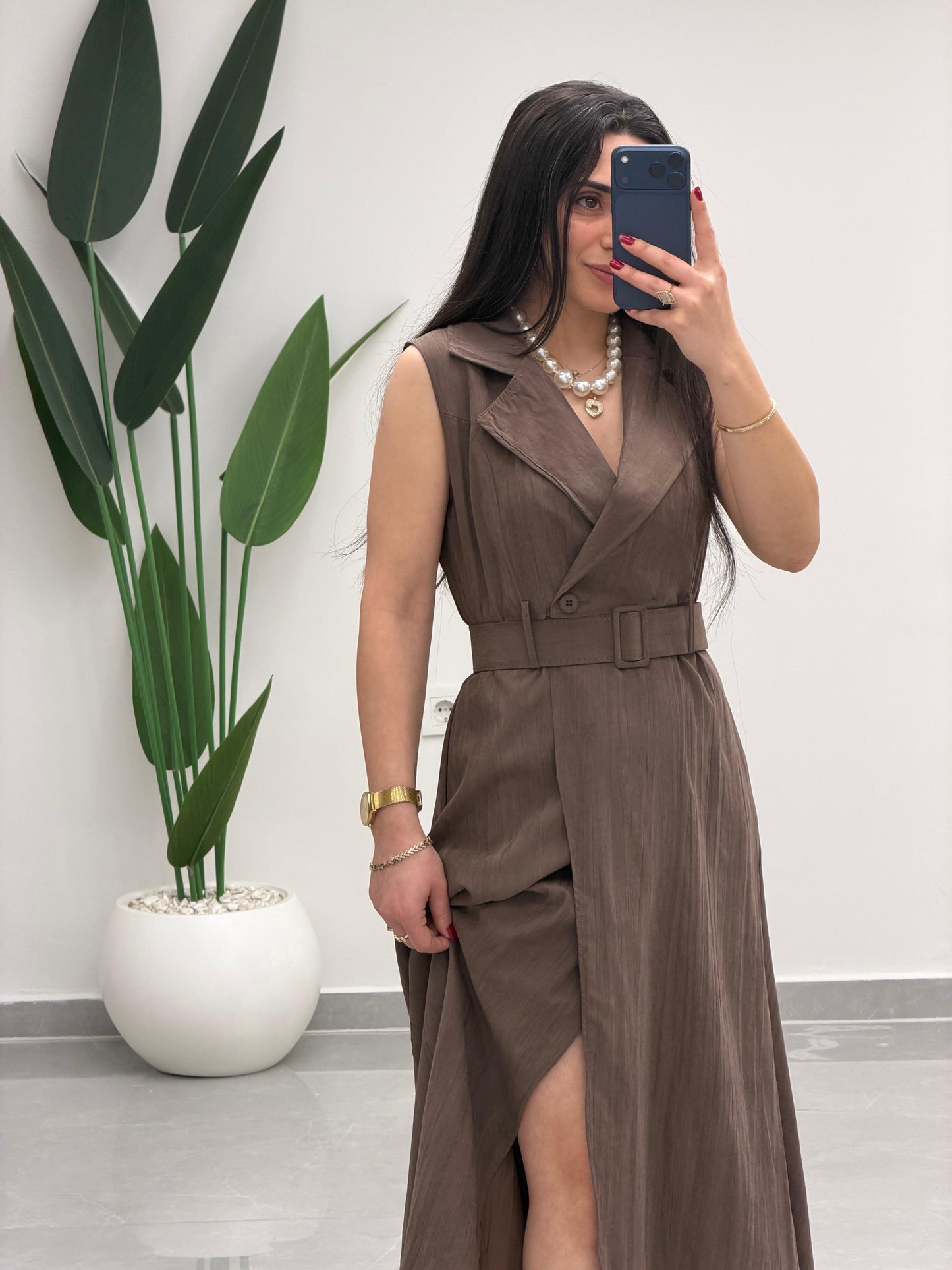 Kruvaze Yaka Kemerli Elbise Kahverengi