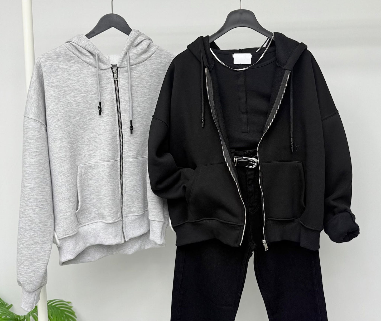 Kapüşonlu Fermuarlı Sweatshirt