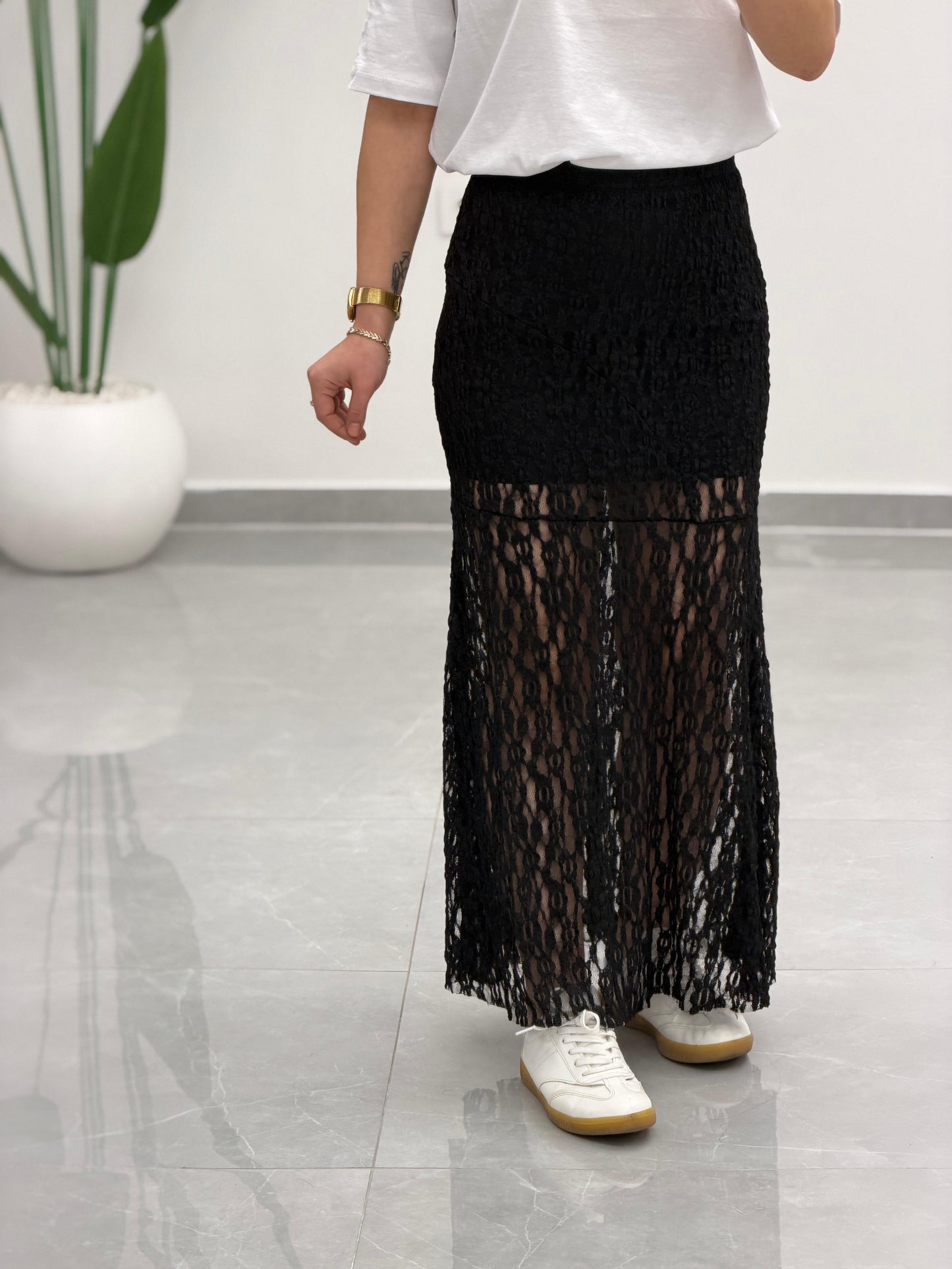 Volanlı Dantel Midi Etek Siyah