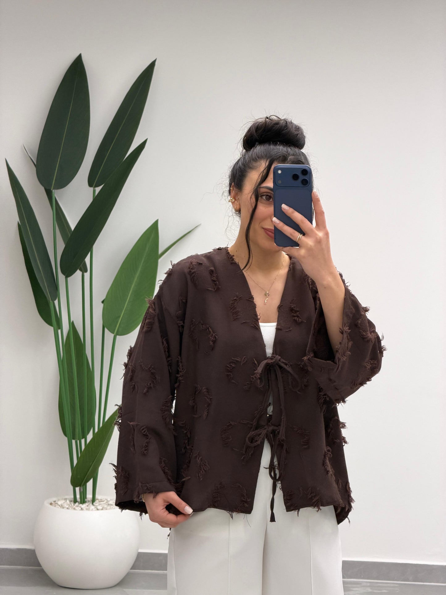 Püskül Detay Bağlamalı Gömlek Kahve