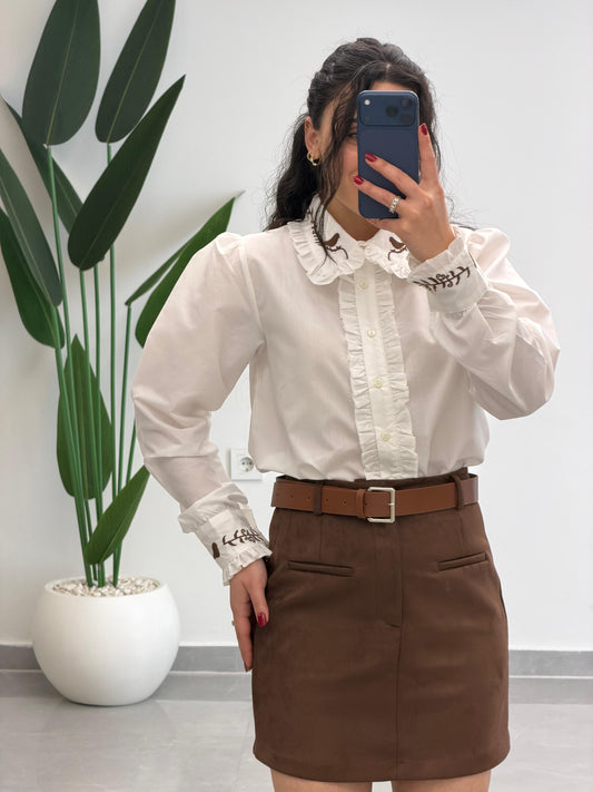 Kuş Nakış İşlemeli Fırfırlı Gömlek