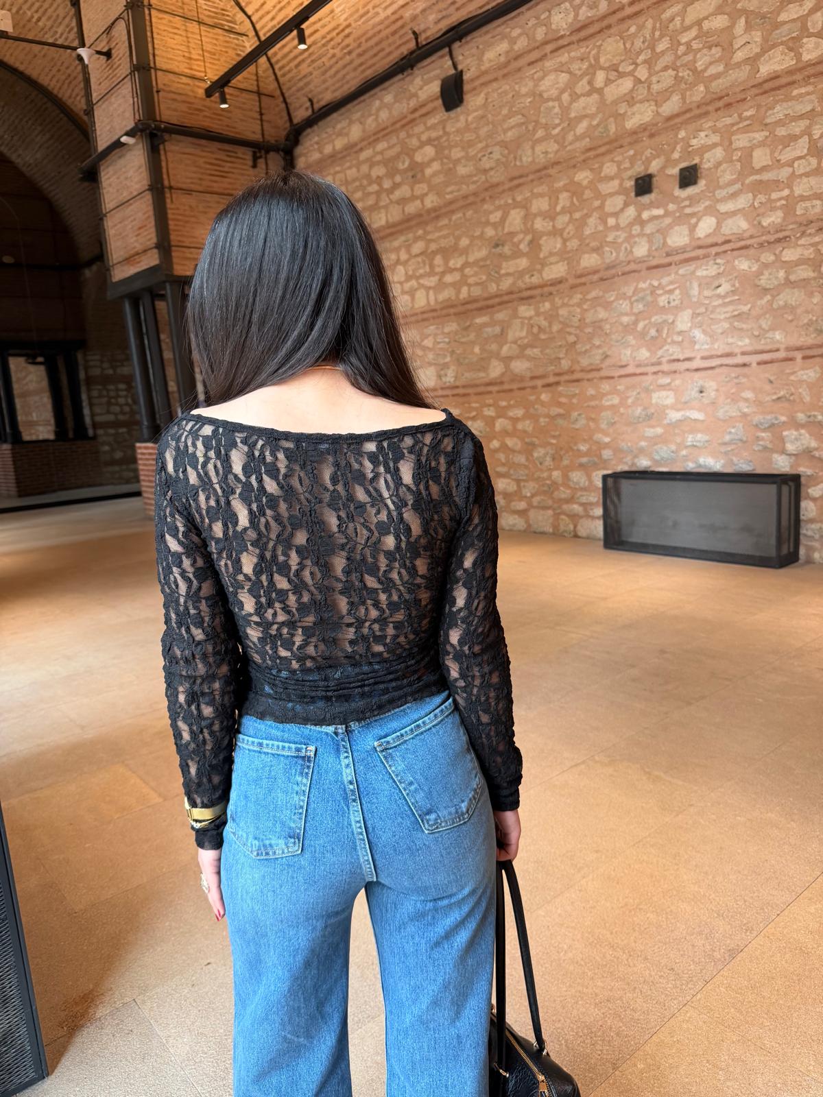 Tasarım Dantelli Bluz Siyah