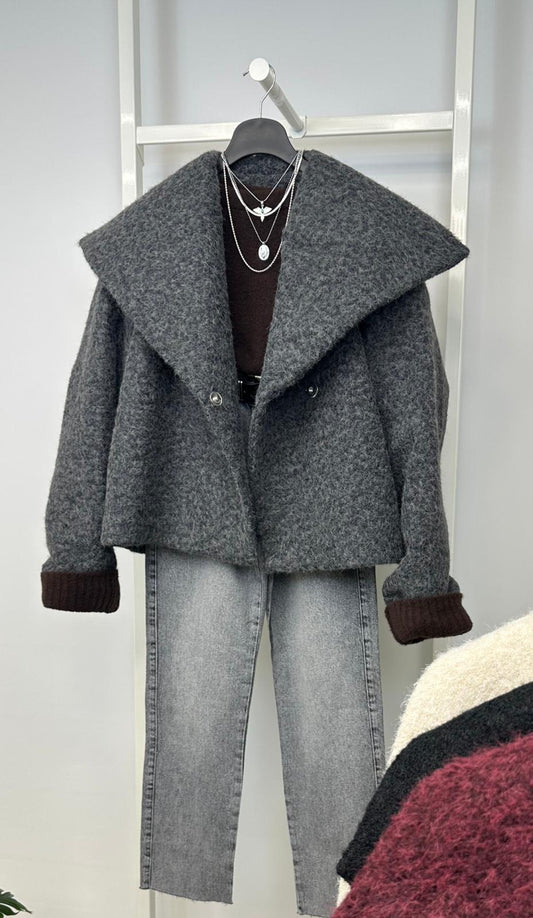 Buklet dokulu kısa kaban