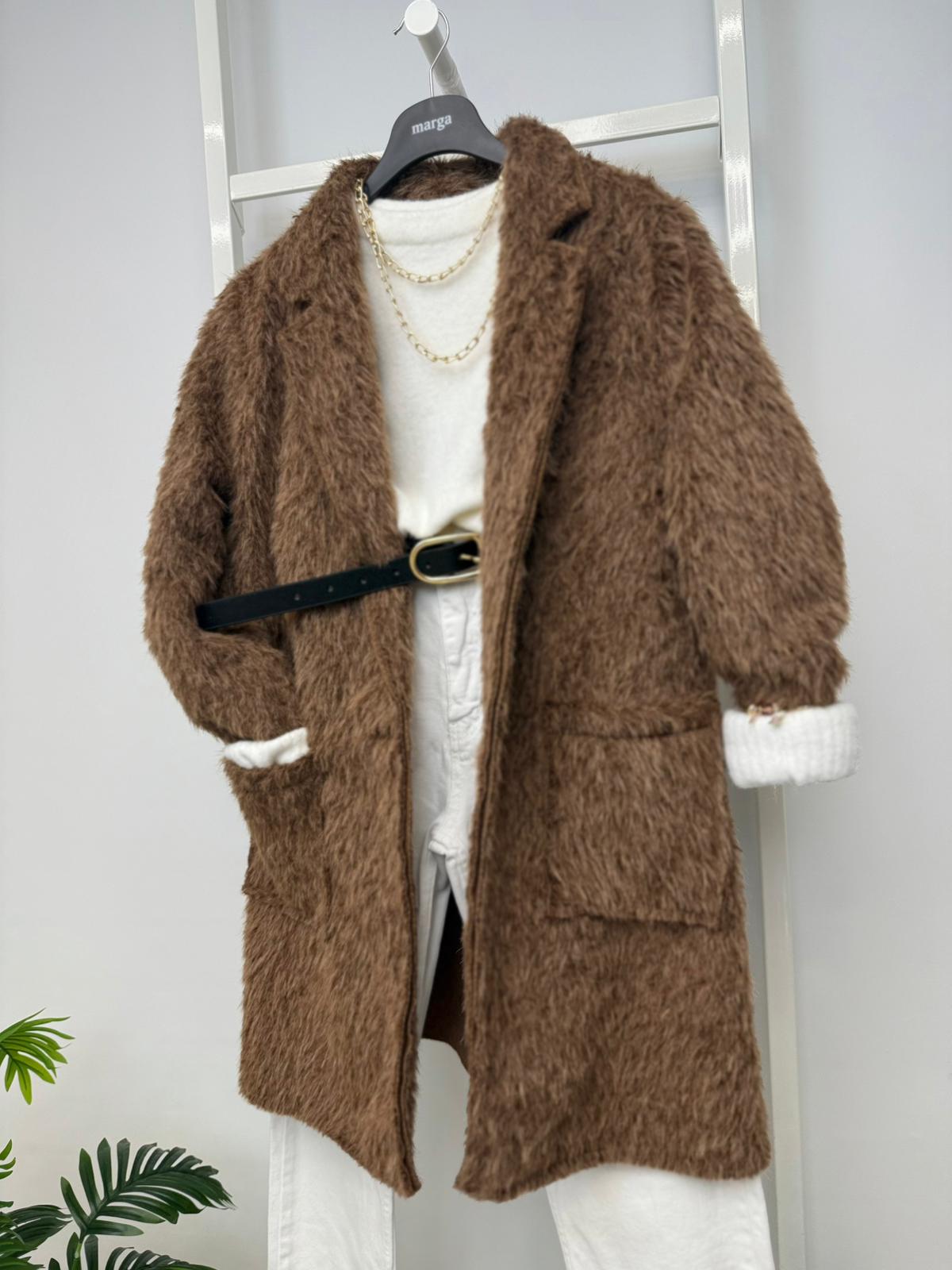 MONA YAKA YÜN KABAN