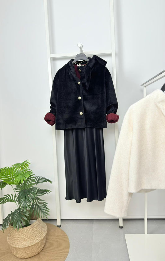 YAKA FİYONKLU PELUŞ MONT