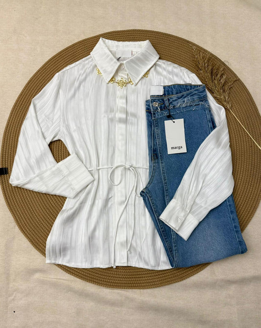 İNCE ÇİZGİLİ GÖMLEK