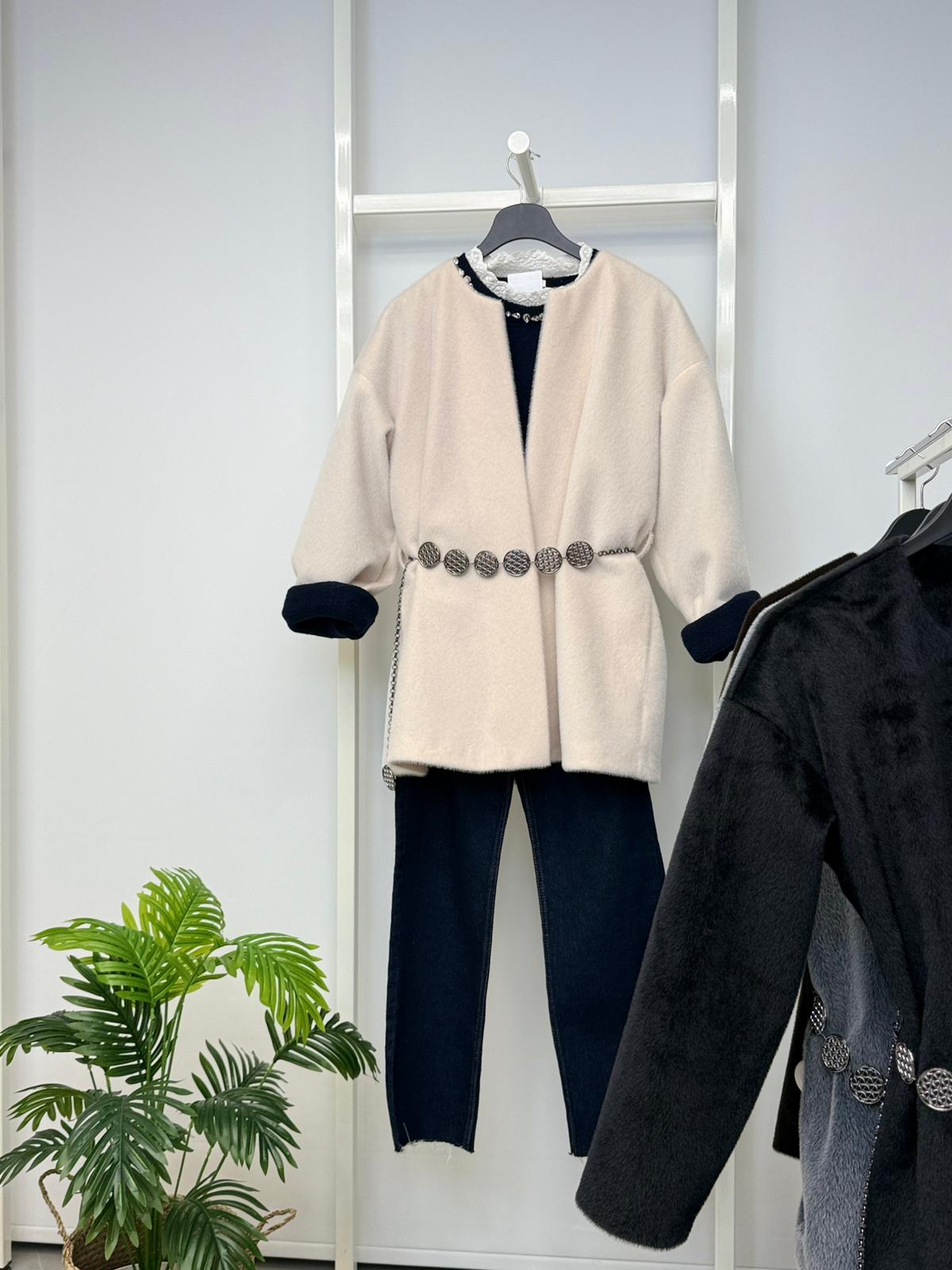 ZİNCİR DETAYLI KÜRK