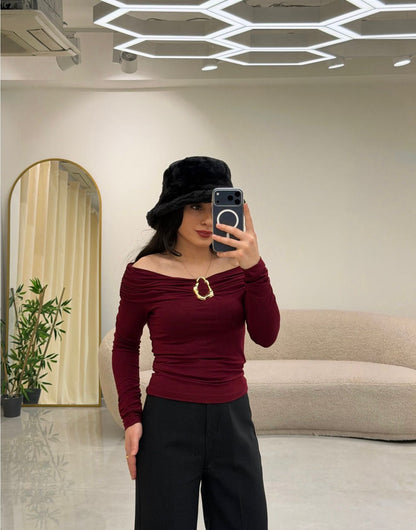 Madonna Yaka Tokalı Bluz Bordo