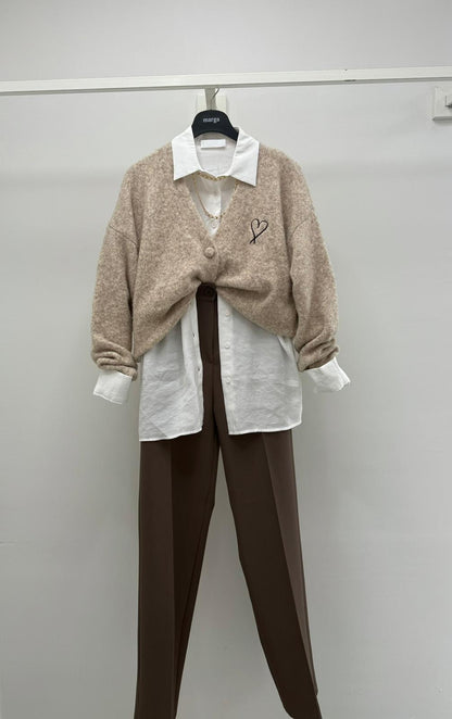 Kalp Desenli 5 Düğmeli Triko Hırka