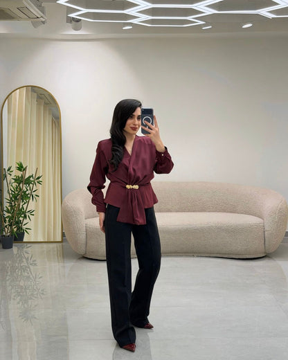 Kruvaze Yaka Broş Detaylı Bluz Bordo