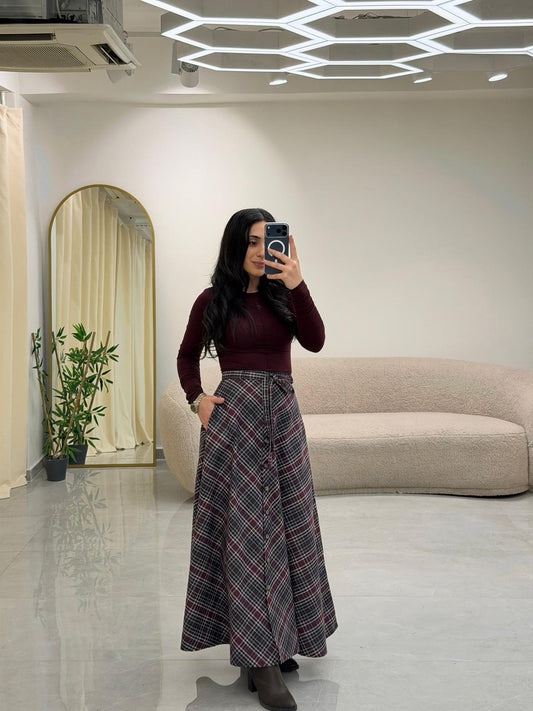 Ekose Desen Kuşaklı Önü Düğmeli Etek