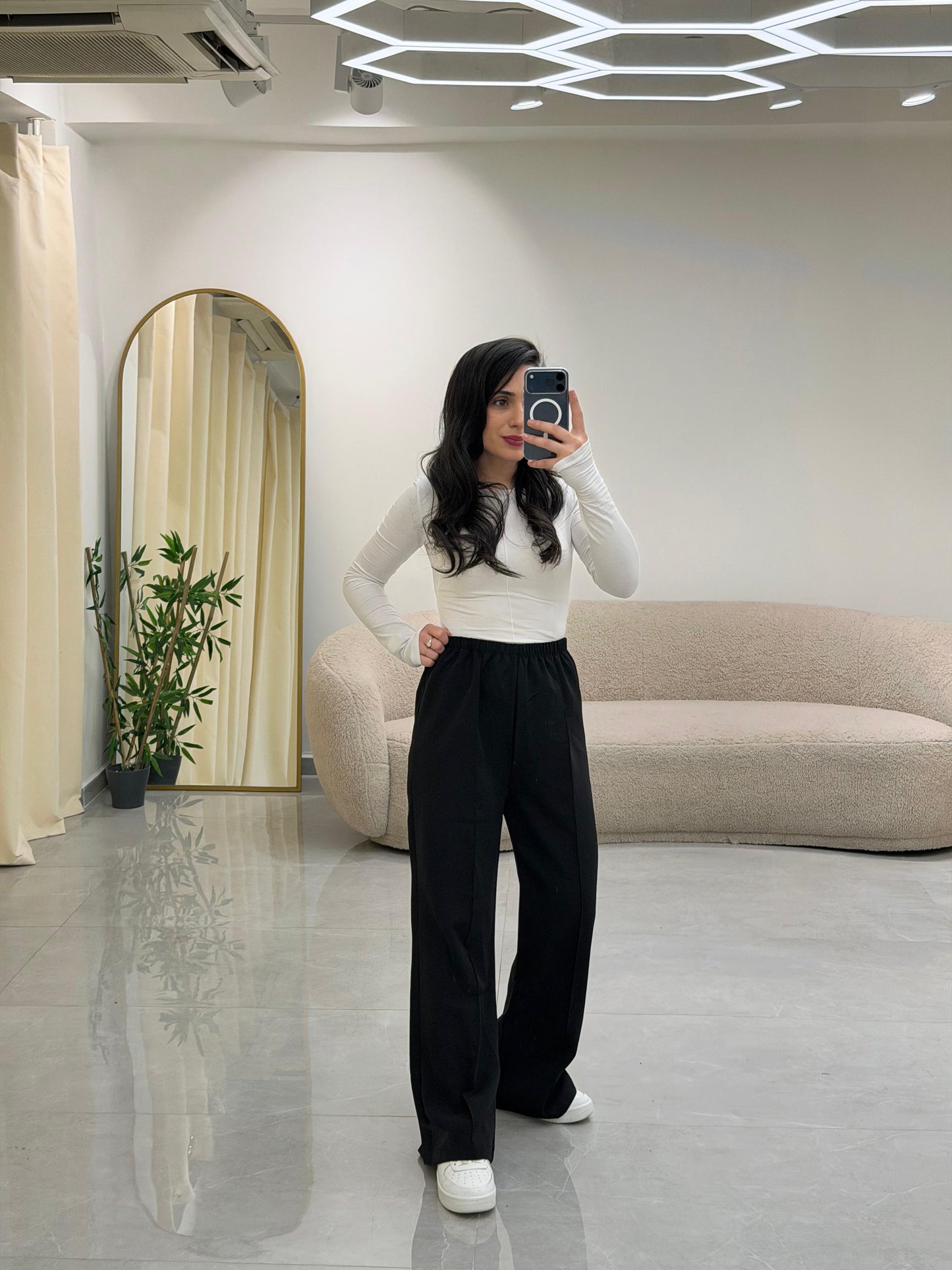 Bol Kesim Çımalı Pantolon Siyah