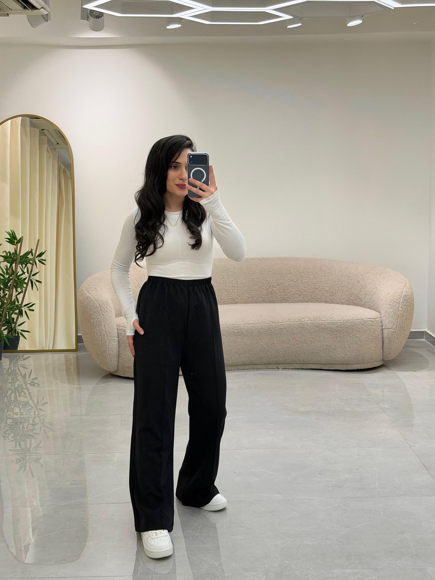 Bol Kesim Çımalı Pantolon Siyah