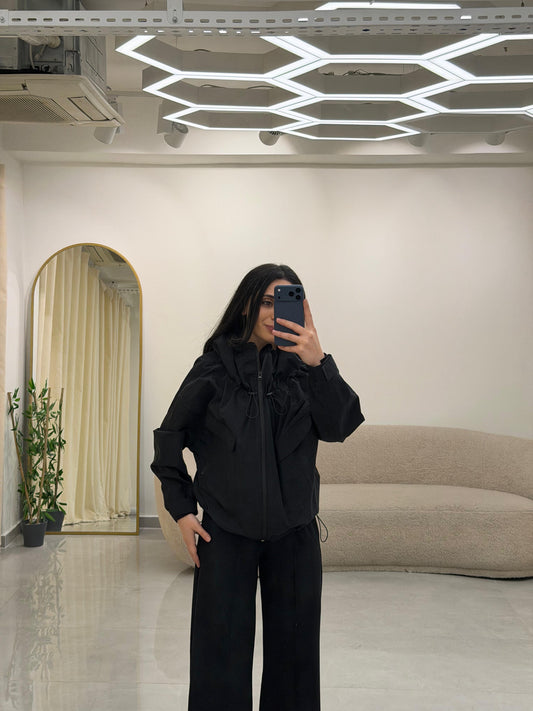 Dik Yaka Tasarım Yağmurluk Siyah